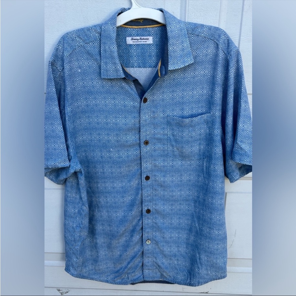 Men's Tommy Bahama Coconut Point blue button down shirt short sleeves tencel L